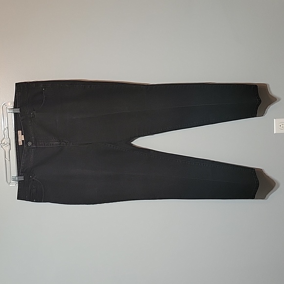 Chico's Black Women's Jeans - Size 3/XL Short Great condition - Picture 1 of 10